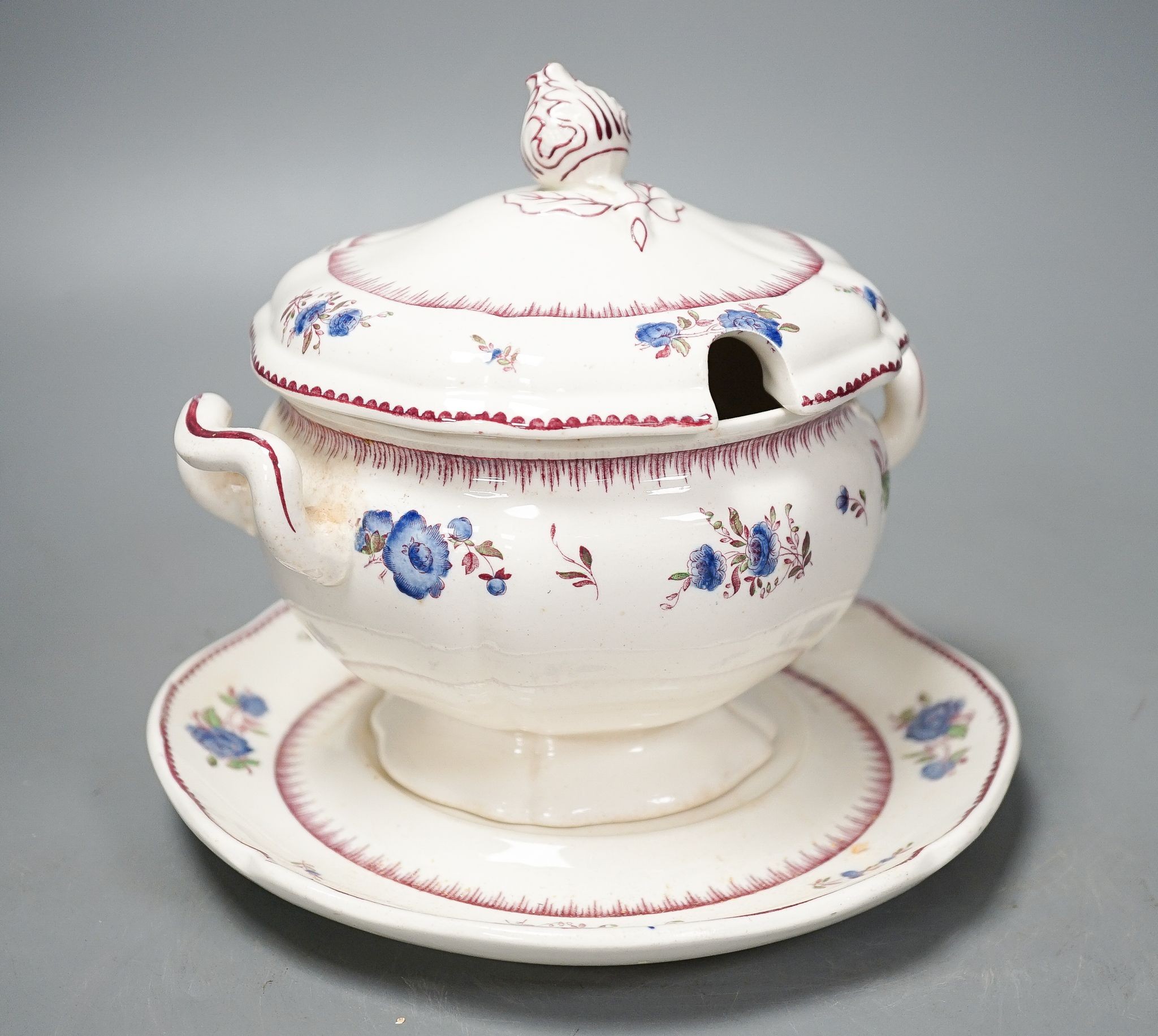 A Wedgwood earthenware part dinner service